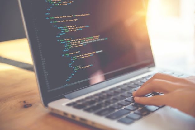 https://d28ljev2bhqcfz.cloudfront.net/maincourse/thumb/introduction-c-programming_1629813436.jpg